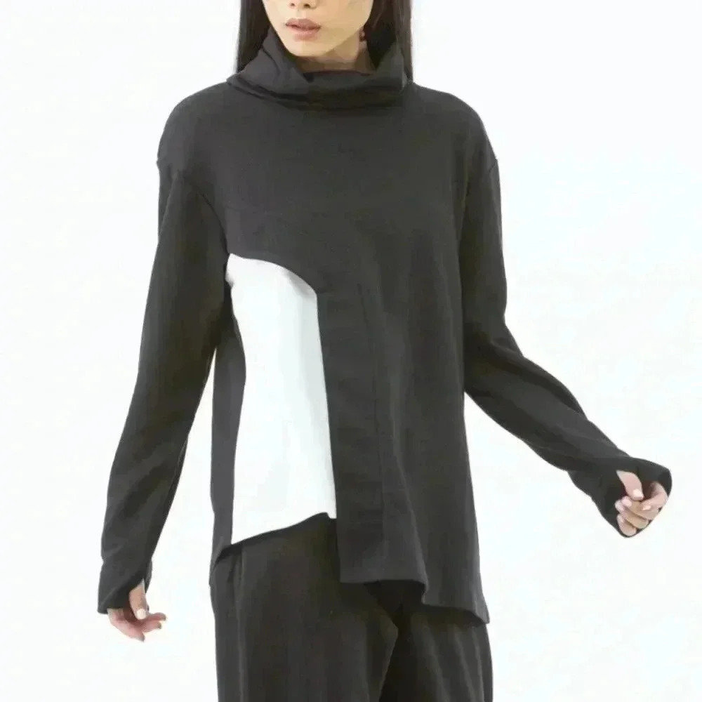 Lotus Eaters Womens Turtleneck Athleisure  Sweatshirt